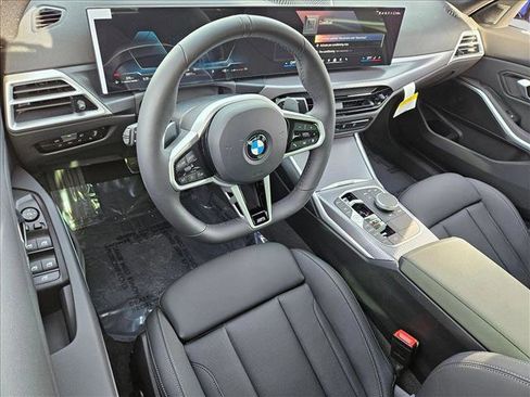 New 2026 BMW 330i Sedan image 3