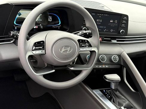 New 2026 Hyundai Elantra SE w/ Cargo Package image 6