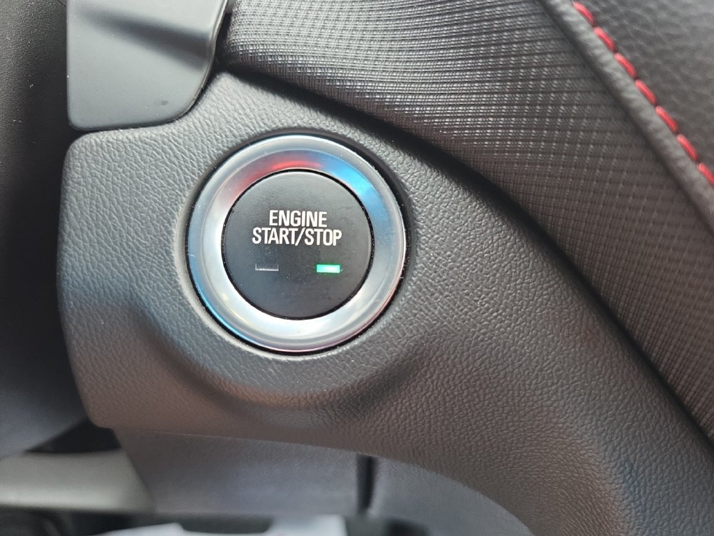 Used 2022 Chevrolet Equinox RS w/ LPO, Floor Liner Package FWD image 28
