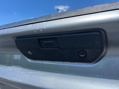 Used 2021 Chevrolet Silverado 1500 High Country w/ Technology Package image 31