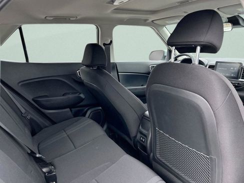 New 2026 Hyundai Venue SEL image 21