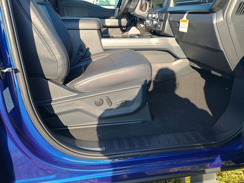 New 2026 Ford F250 Lariat w/ Black Appearance Package image 20