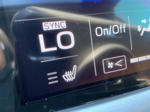 Used 2022 Subaru WRX Limited image 23