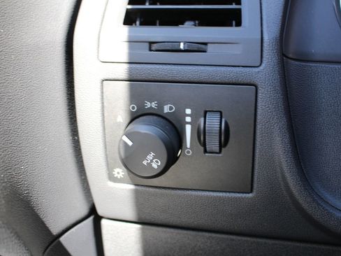 Used 2008 Dodge Challenger SRT8 image 29