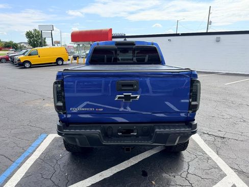 Used 2018 Chevrolet Colorado ZR2 w/ LPO, Premium Interior Package AWD/4WD image 6
