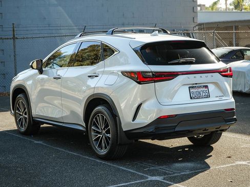 Used 2025 Lexus NX 350h AWD w/ Accessory Package (2T) image 4