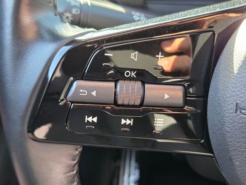 Used 2024 Nissan Z Performance w/ Floor Mat Package image 34