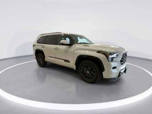 Certified 2024 Toyota Sequoia Platinum AWD/4WD image 2