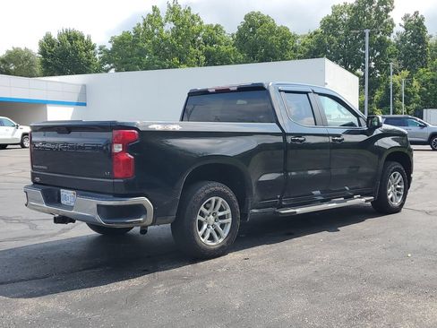 Used 2021 Chevrolet Silverado 1500 LT w/ Bed Protection Package AWD/4WD image 4