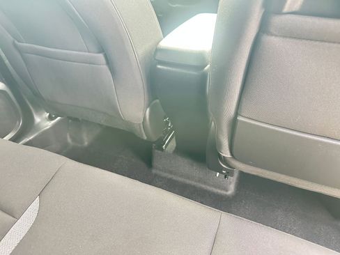 Used 2025 Chevrolet TrailBlazer LT image 24