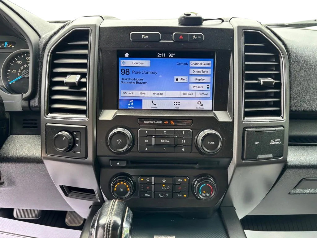 Used 2018 Ford F150 XLT w/ Equipment Group 302A Luxury AWD/4WD image 16
