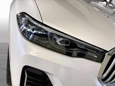 Used 2020 BMW X7 xDrive40i AWD/4WD image 25