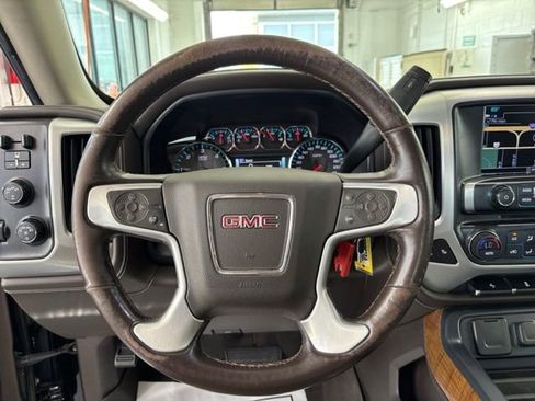 Used 2017 GMC Sierra 1500 SLT w/ SLT Premium Package AWD/4WD image 13