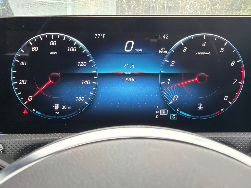 Used 2023 Mercedes-Benz CLA 250 image 30