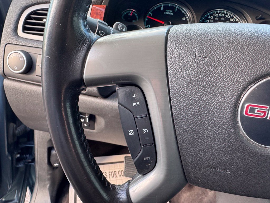 Used 2014 GMC Sierra 2500 SLT w/ SLT Convenience Package AWD/4WD image 14