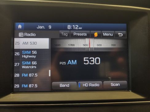 Used 2017 Hyundai Elantra Limited FWD image 25