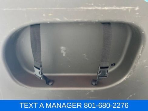 Used 2011 Nissan Xterra X AWD/4WD image 34
