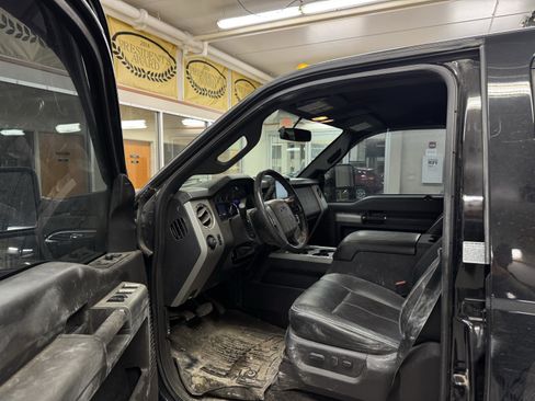 Used 2015 Ford F450 Lariat w/ Chrome Package image 7