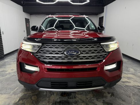 Used 2021 Ford Explorer Limited image 8
