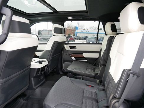 Used 2024 Toyota Sequoia Capstone image 9