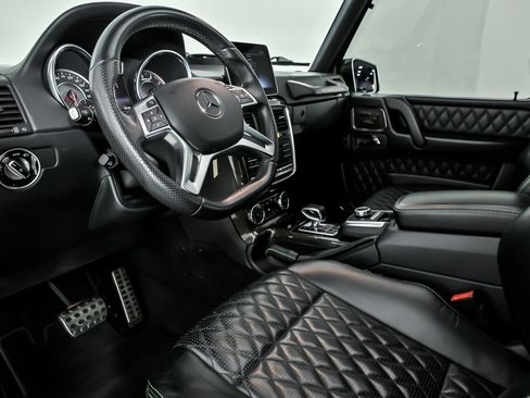 Used 2018 Mercedes-Benz G 63 AMG 4MATIC w/ Alien Green Edition image 20