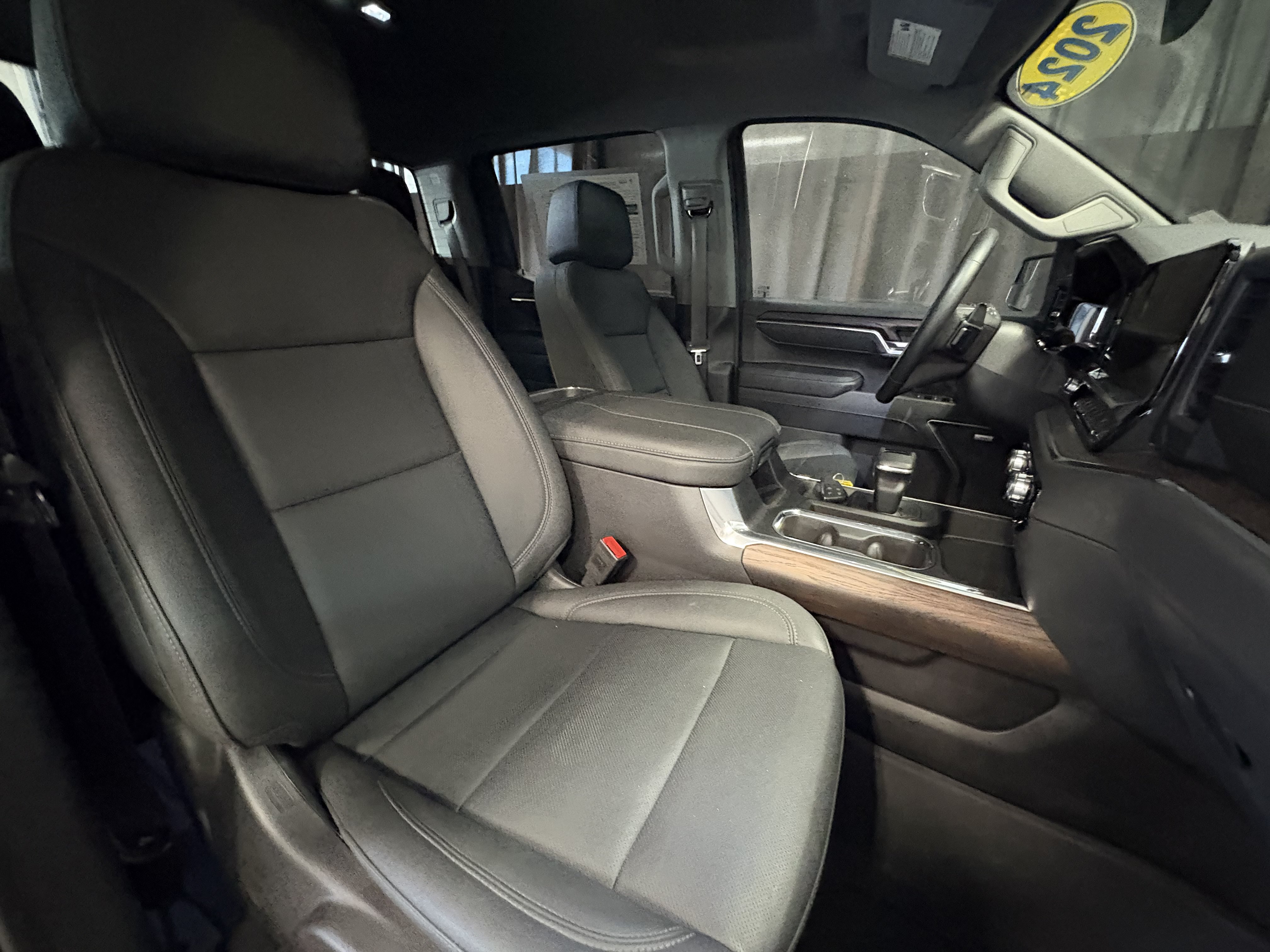 Used 2024 GMC Sierra 1500 SLT w/ SLT Premium Package RWD image 35