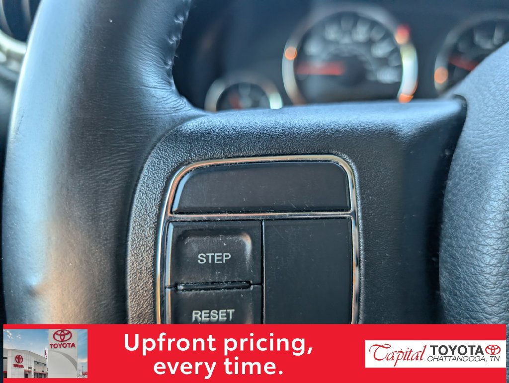 Used 2018 Jeep Wrangler Unlimited Sahara AWD/4WD image 15