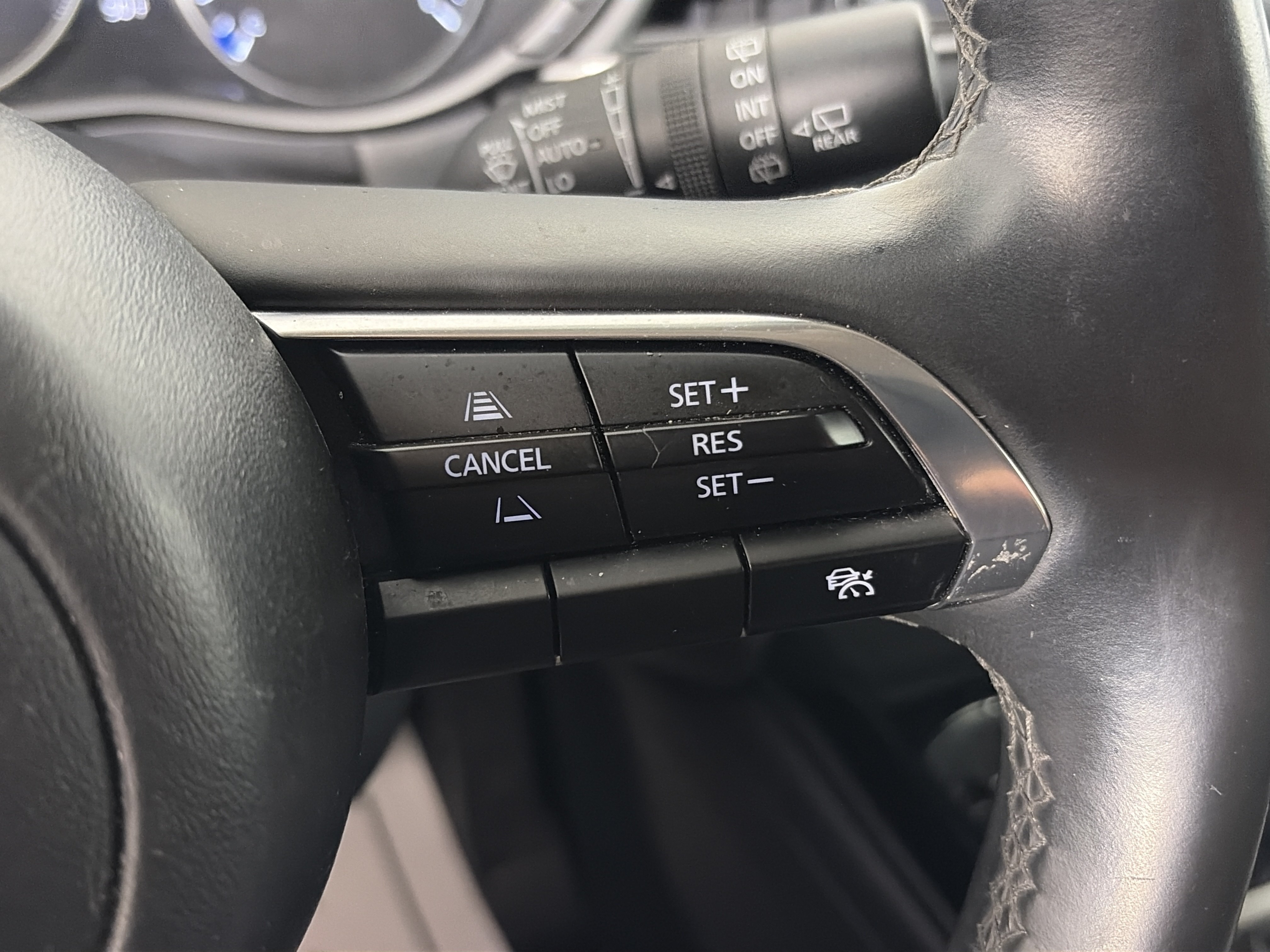 Used 2024 MAZDA CX-30 AWD 2.5 S w/ Select Sport Pkg image 34