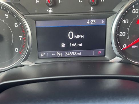 Used 2025 Chevrolet Blazer LT image 40