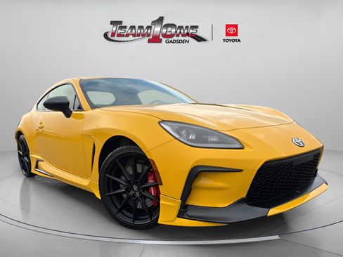 Used 2026 Toyota GR86 YUZU Limited image 1