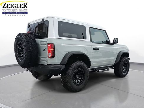 Used 2024 Ford Bronco Heritage Edition image 5