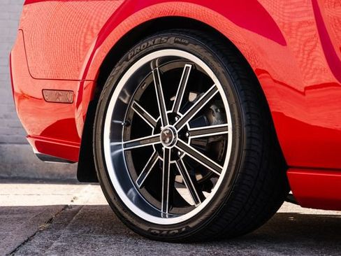 Used 2006 Ford Mustang GT Premium RWD image 43