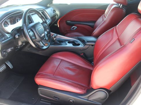 Used 2020 Dodge Challenger GT w/ Plus Package RWD image 11