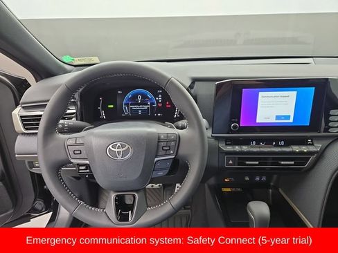 New 2026 Toyota Camry SE FWD image 10