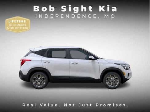 New 2026 Kia Seltos LX image 7