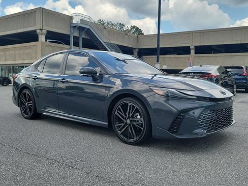 Used 2025 Toyota Camry XSE w/ Premium Plus Package FWD image 3
