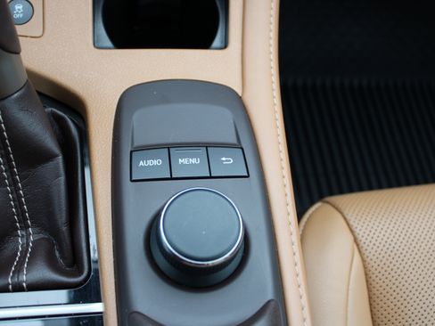 Used 2016 Lexus ES 350 w/ Premium Package w/Wood Trim image 23