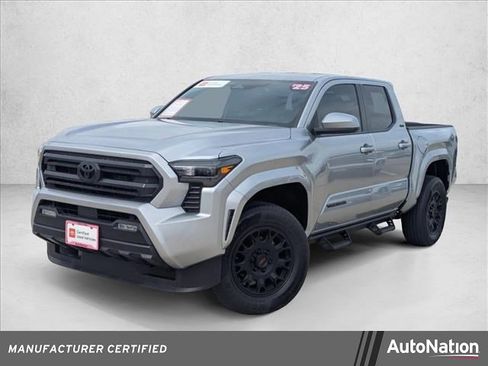 Certified 2025 Toyota Tacoma SR5 image 1
