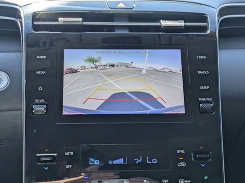 Used 2023 Hyundai Tucson SEL w/ Convenience Package AWD/4WD image 18