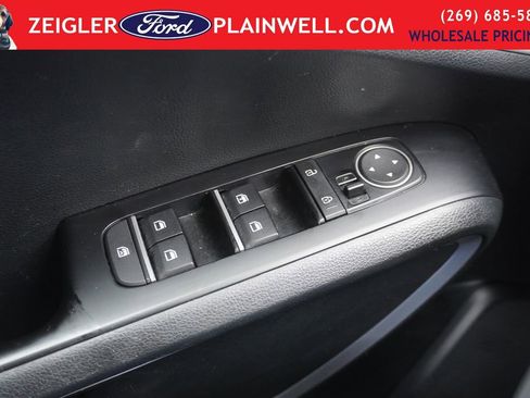 Used 2024 Kia Soul LX w/ Option Group 015 image 26