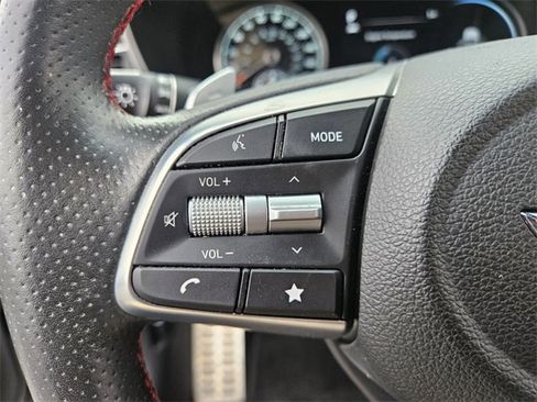 Used 2023 Genesis G70 3.3T w/ Sport Prestige Package image 27