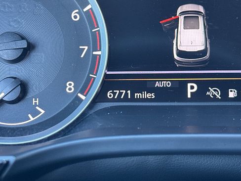 Used 2025 INFINITI QX60 Pure image 44