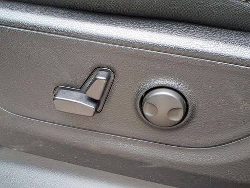 Used 2026 RAM 1500 Big Horn AWD/4WD image 16