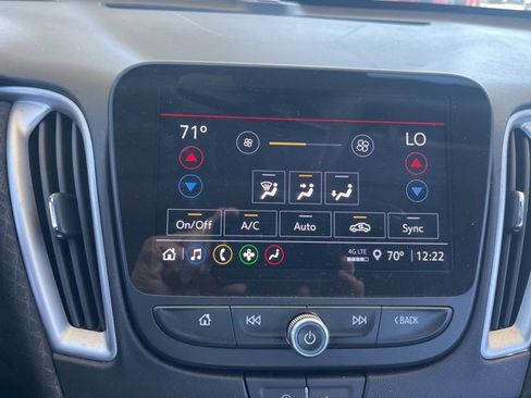 Used 2024 Chevrolet Malibu LT image 16