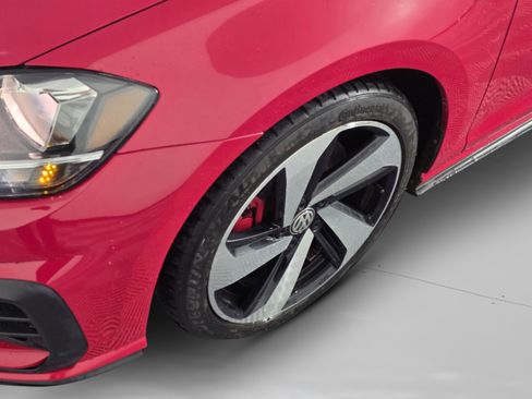 Used 2020 Volkswagen Golf S image 29