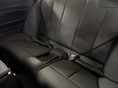 Used 2016 BMW 228i Coupe image 4