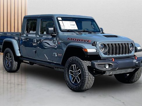 New 2026 Jeep Gladiator Mojave image 2