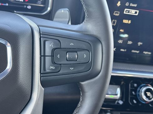 Used 2025 GMC Sierra 1500 Denali w/ Denali Reserve Package image 19