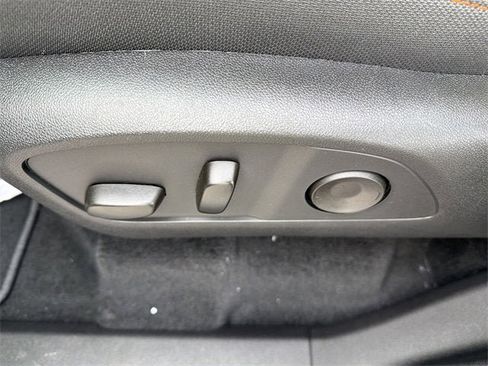 New 2026 Chevrolet Traverse LT w/ Driver Confidence Package image 45