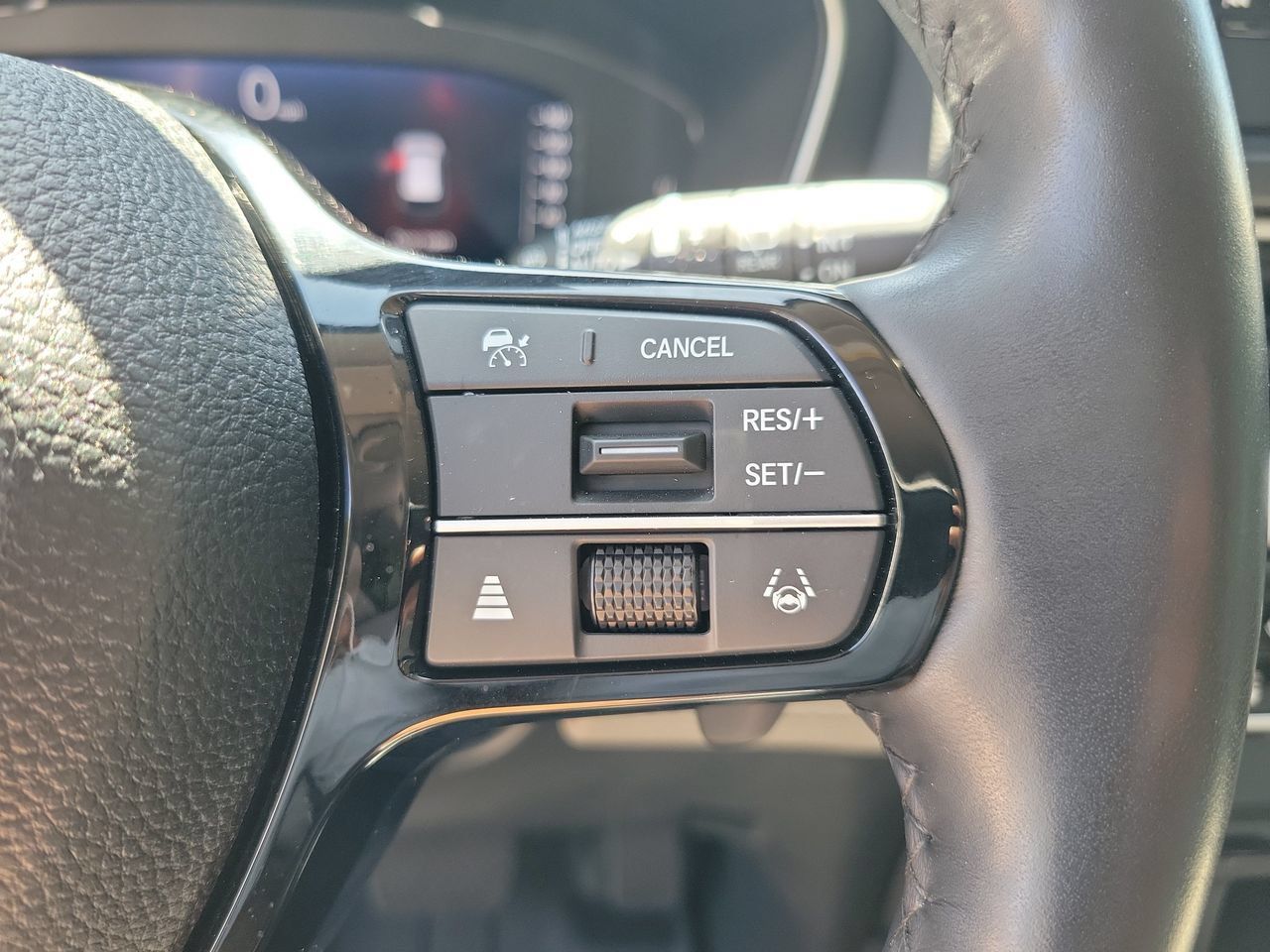 Used 2025 Honda Pilot Elite image 22